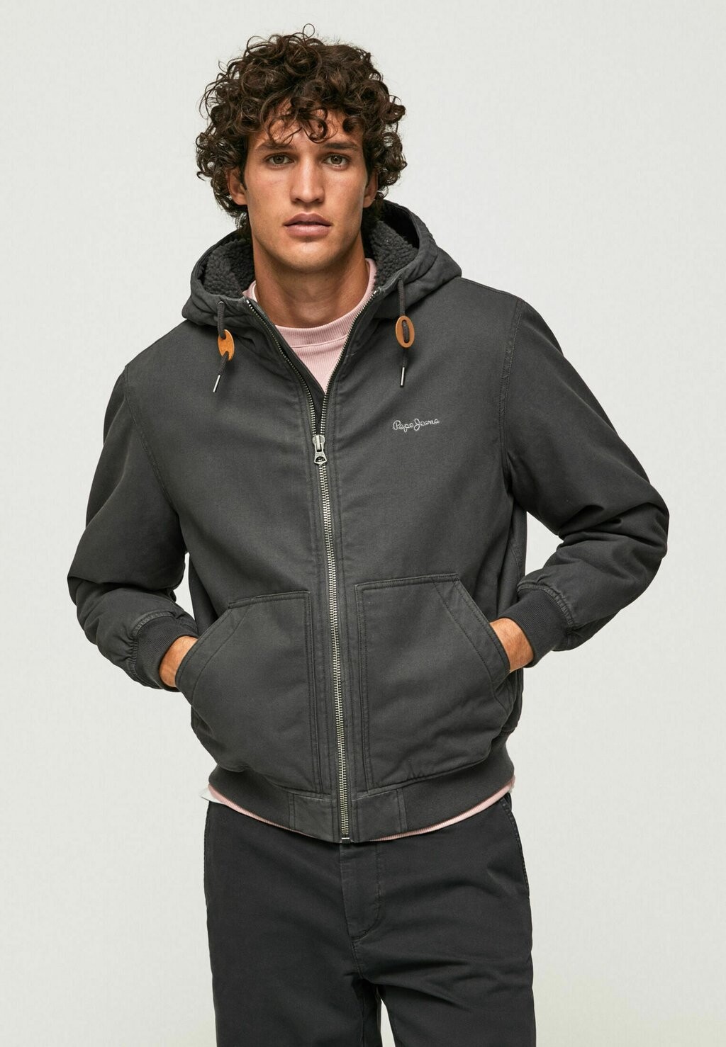 

Куртка демисезонная Pepe Jeans