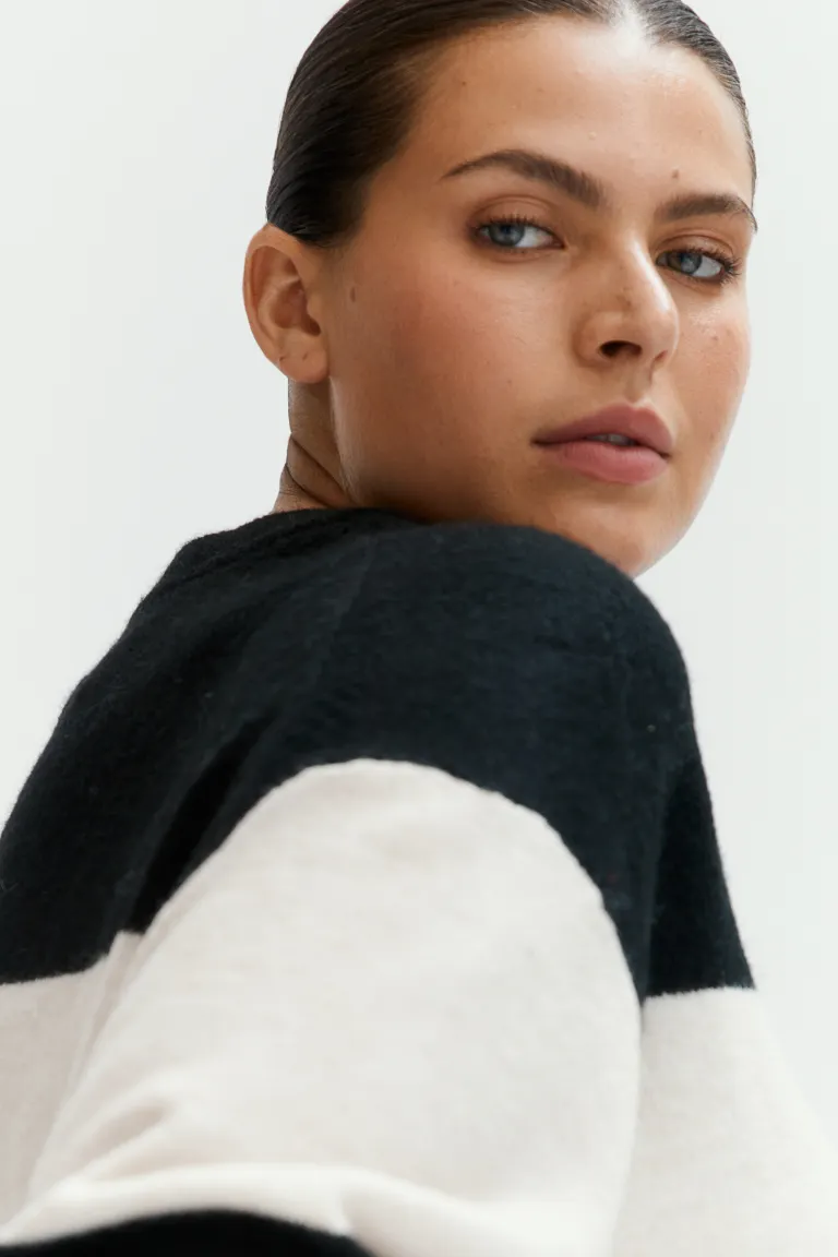 

Вязаная кофта H&M, бежевый