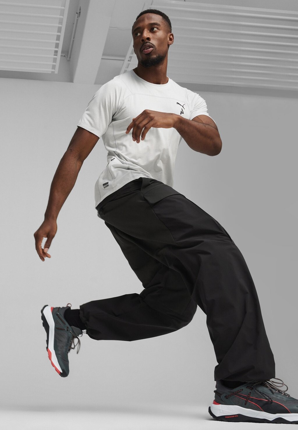 

Спортивная футболка SEASONS Puma, цвет silver mist