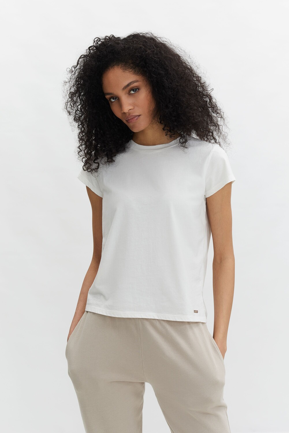 

Футболка ADLYSH, цвет Cream White