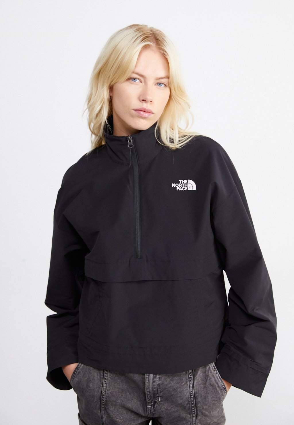 

Ветровка EASY WIND The North Face, цвет black