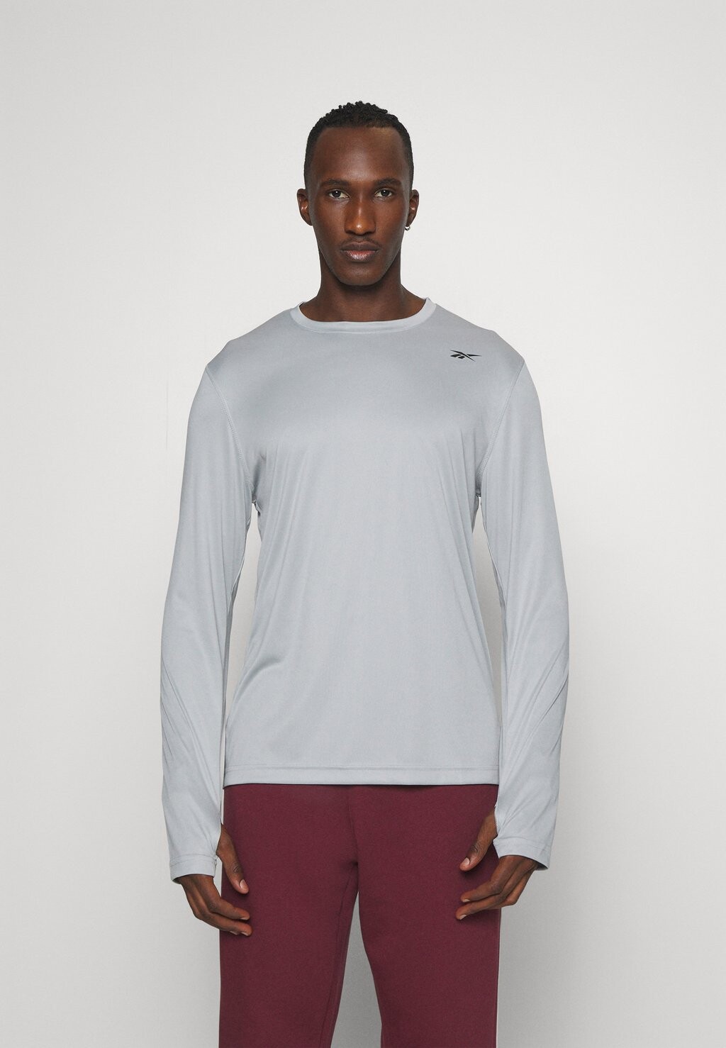 

Футболка с длинным рукавом TRAIN TECH TEE Reebok, чисто-серый