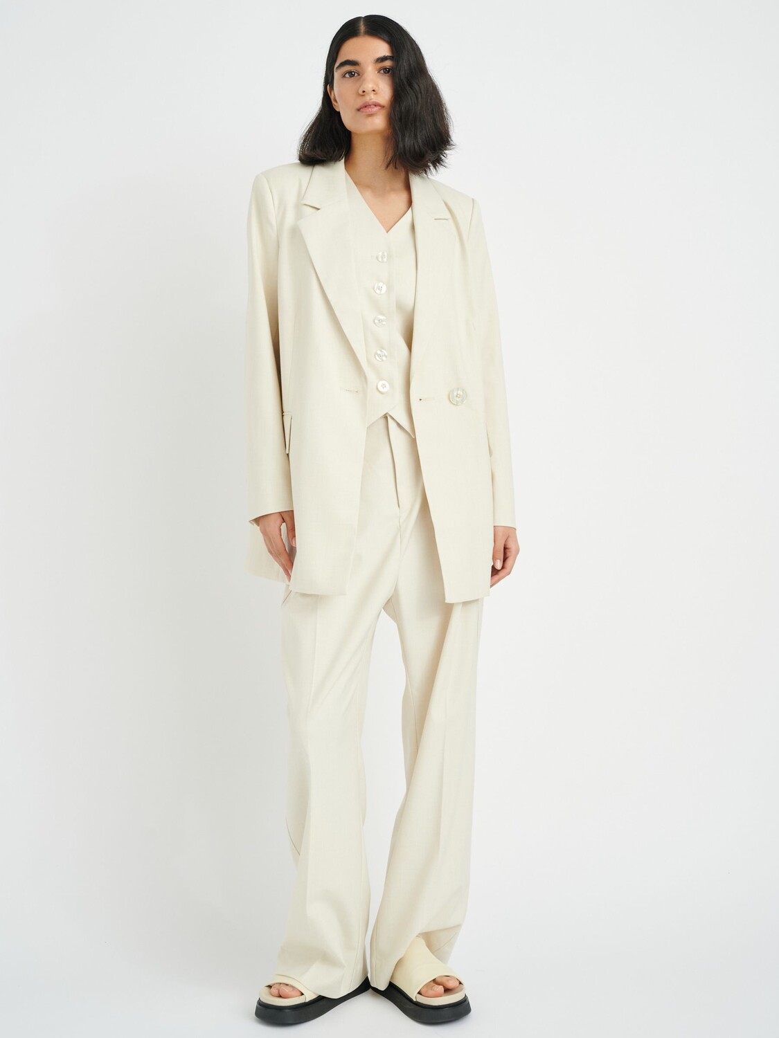 

Удлиненный меланжевый блейзер InWear Kyrah, яичная скорлупа