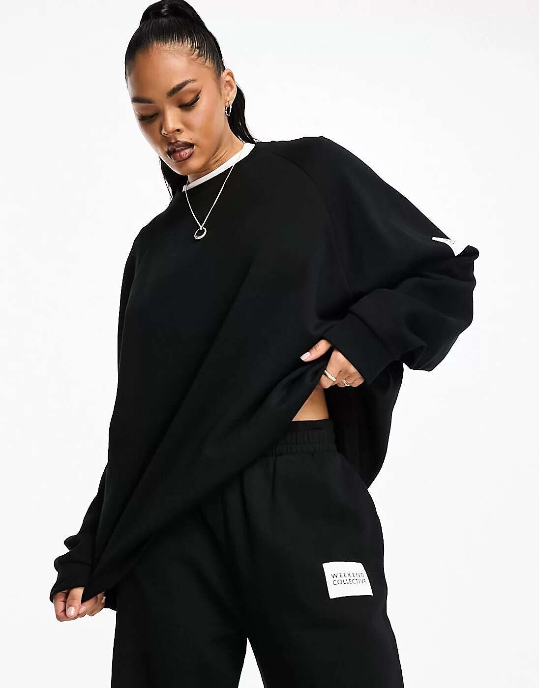 

Оверсайз-толстовка ASOS Weekend Collective с тканой этикеткой