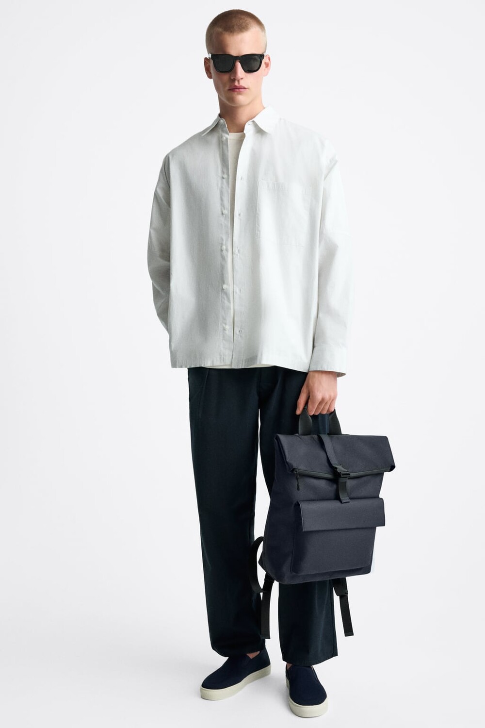 

Комбинированный рюкзак с клапаном ZARA, синий