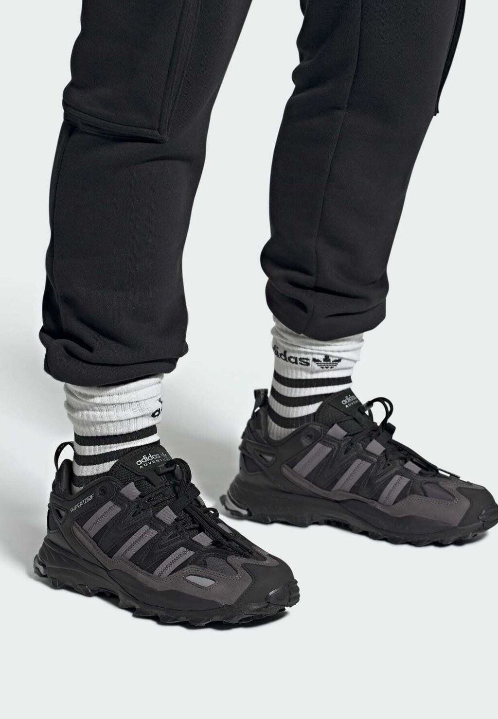 

Кроссовки adidas Originals