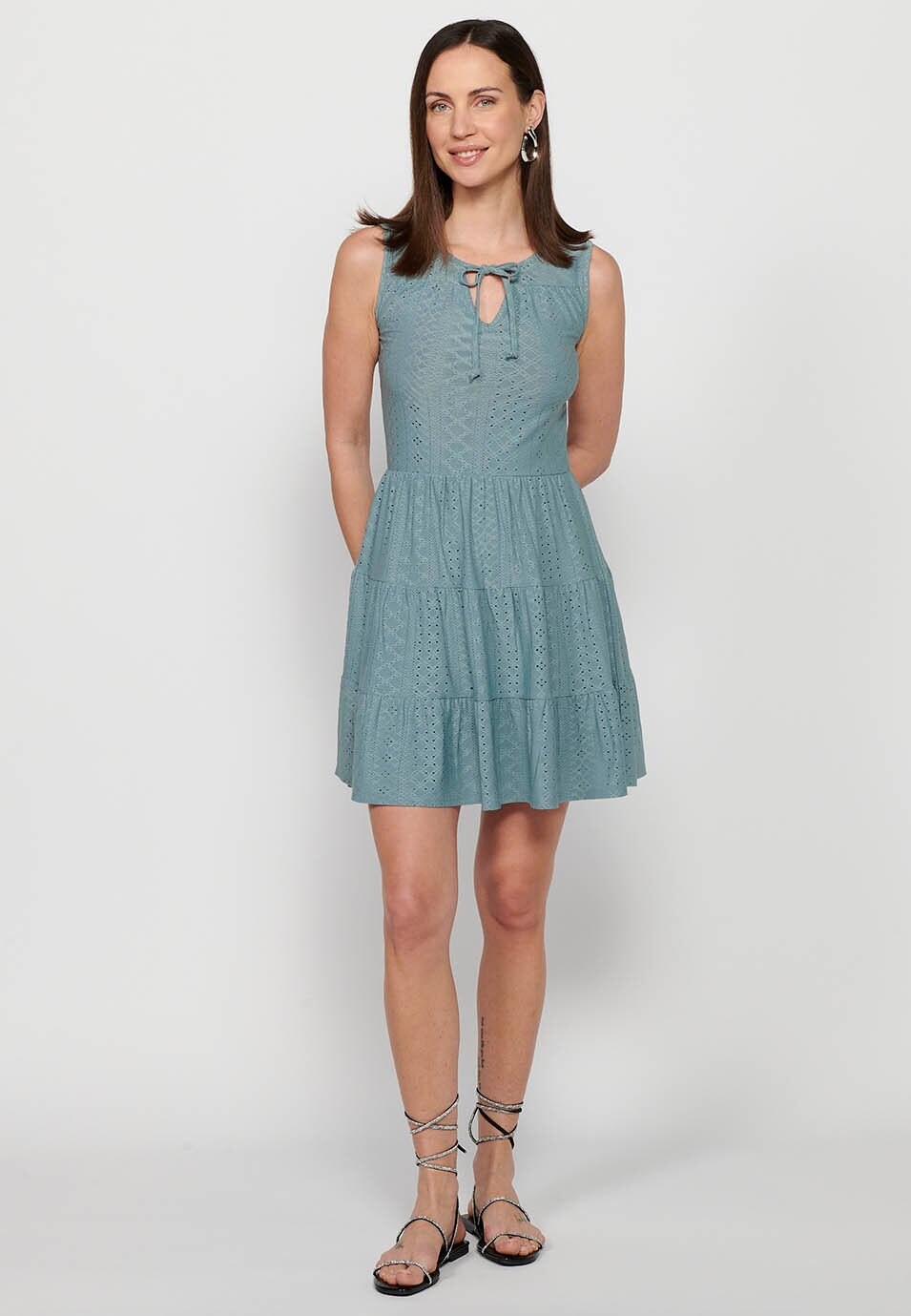 

Платье Koroshi 2412VS26 Sleeveless Short, зеленый