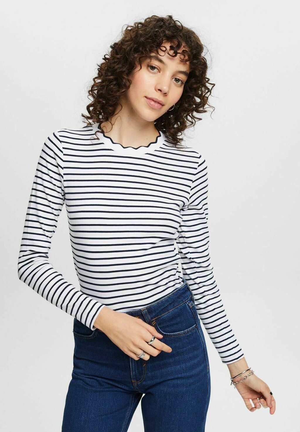 

Топ с длинными рукавами Esprit, белый
