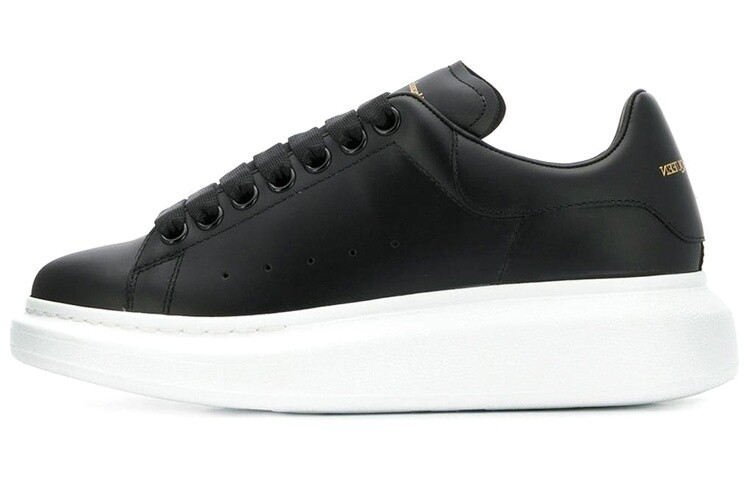 

Alexander McQueen Cowhide Wmns Обувь для отдыха Черный