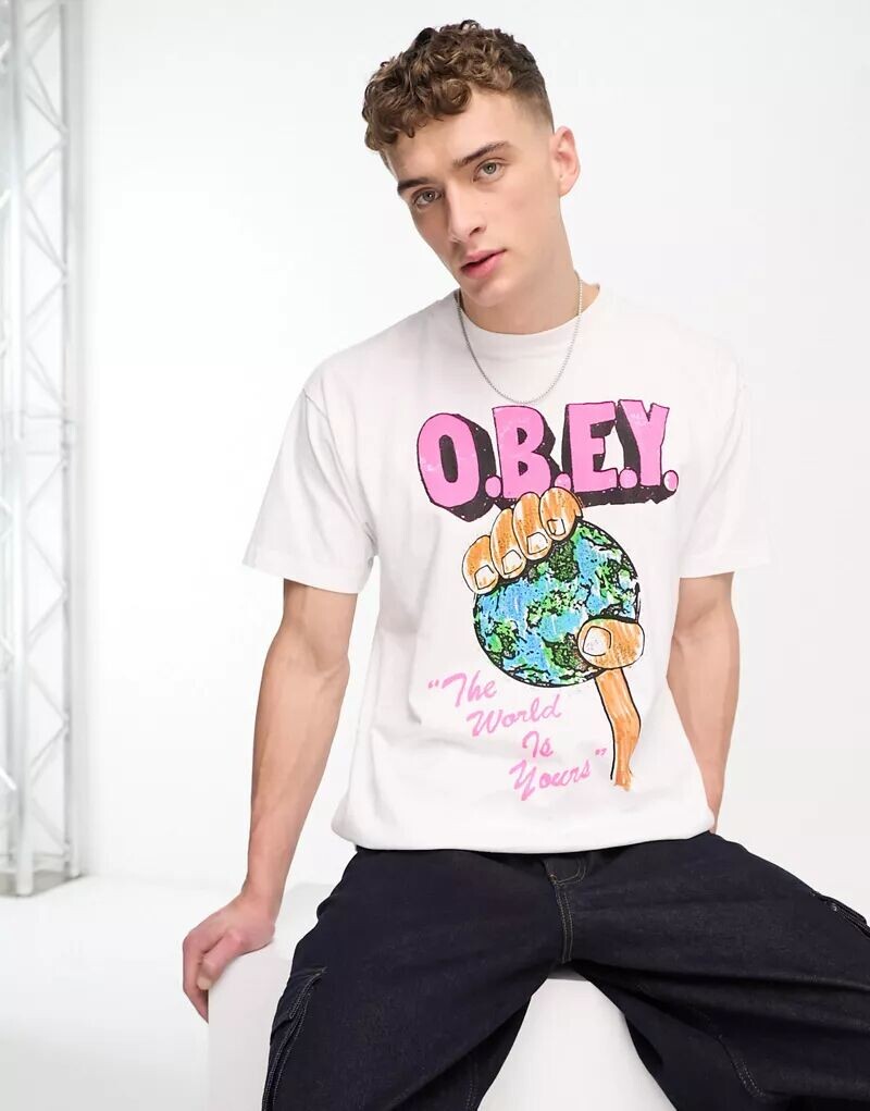 

Белая футболка Obey the world is yours