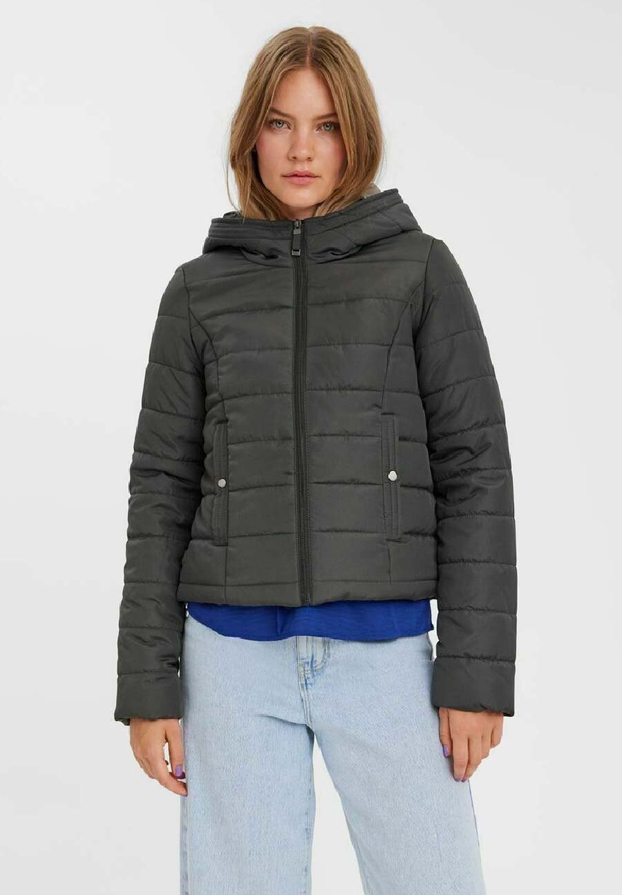 

Зимняя куртка Vero Moda
