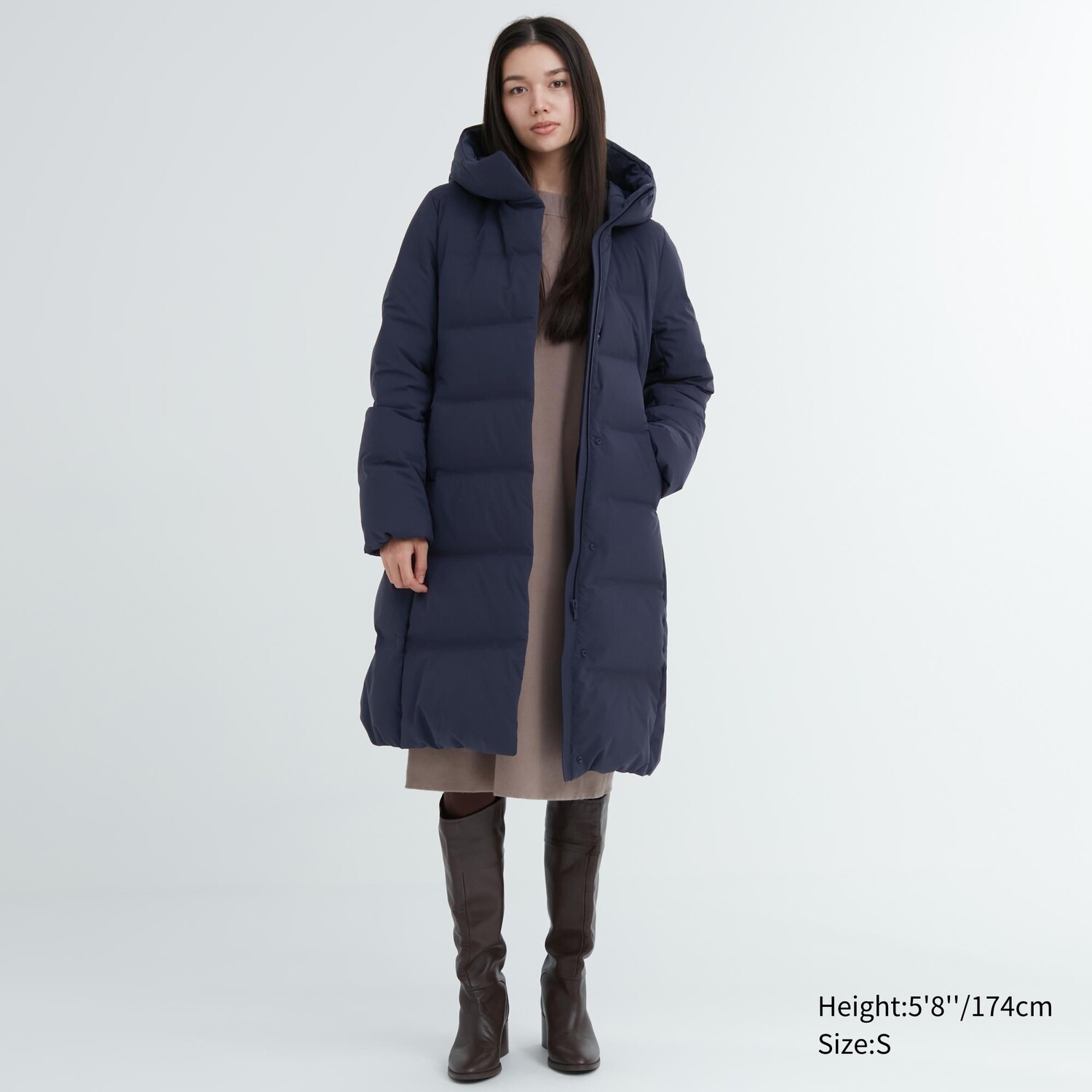 

Длинное бесшовное пуховое пальто Uniqlo, темно-синий