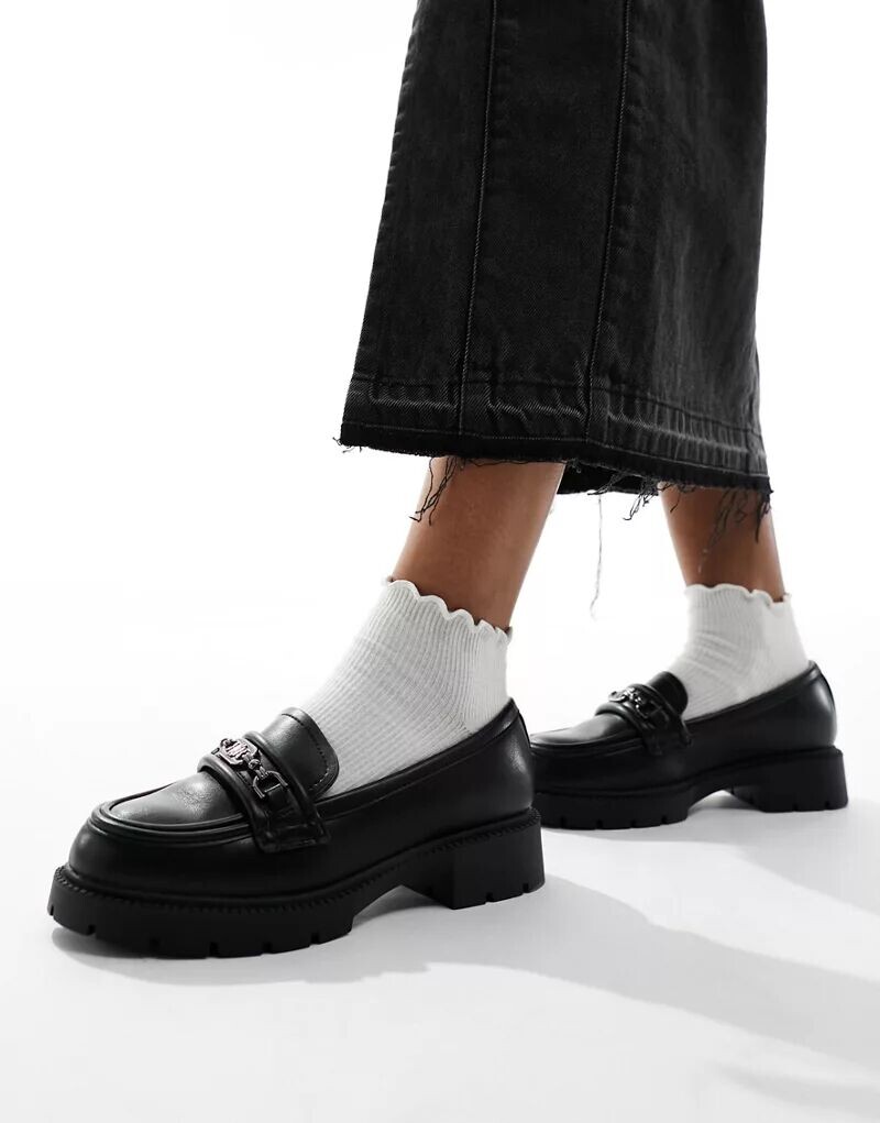 

Черные массивные лоферы River Island