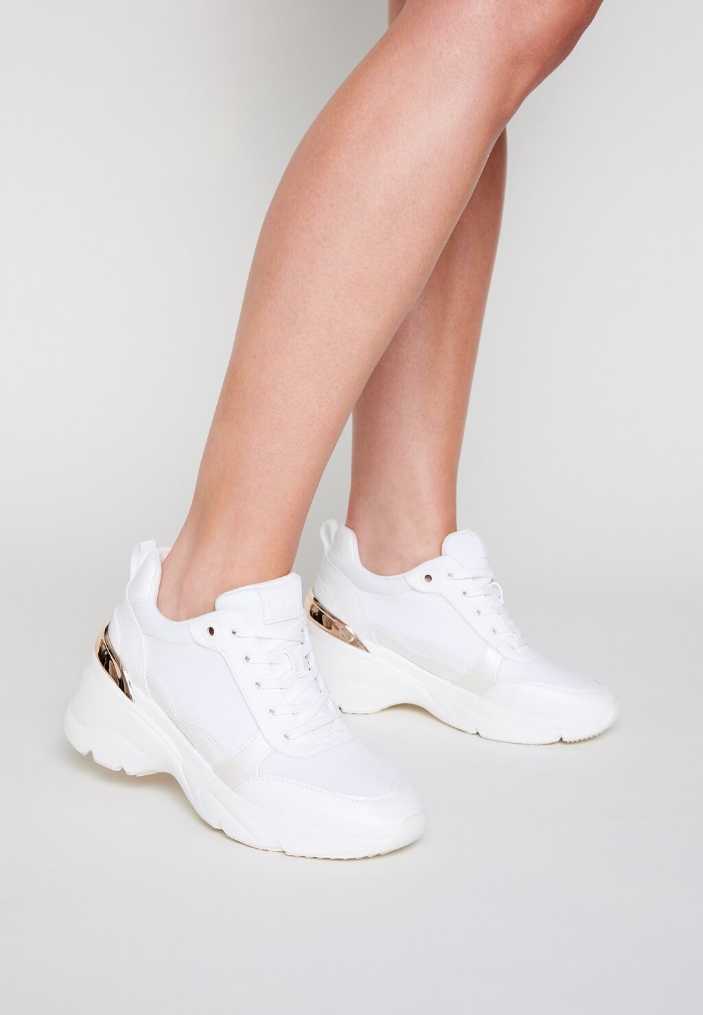 

Кроссовки ALDO, белый