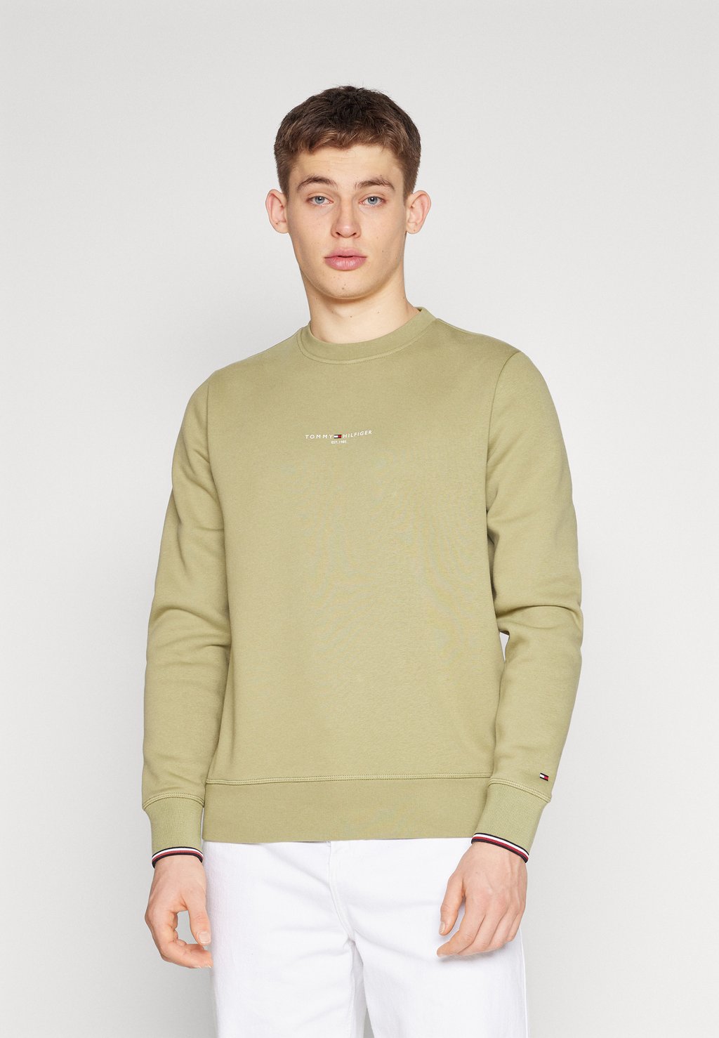 

Толстовка Tipped Crewneck Logo Tommy Hilfiger, цвет faded olive