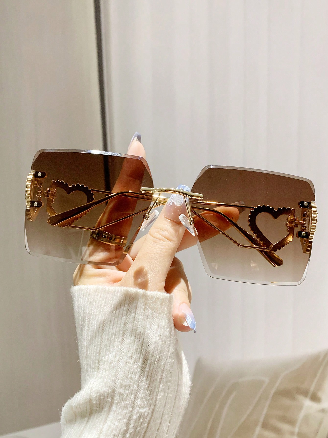 1 шт женские металлические квадратные декоративные солнцезащитные очки без оправы 1шт солнцезащитные очки унисекс в форме металлического сердца