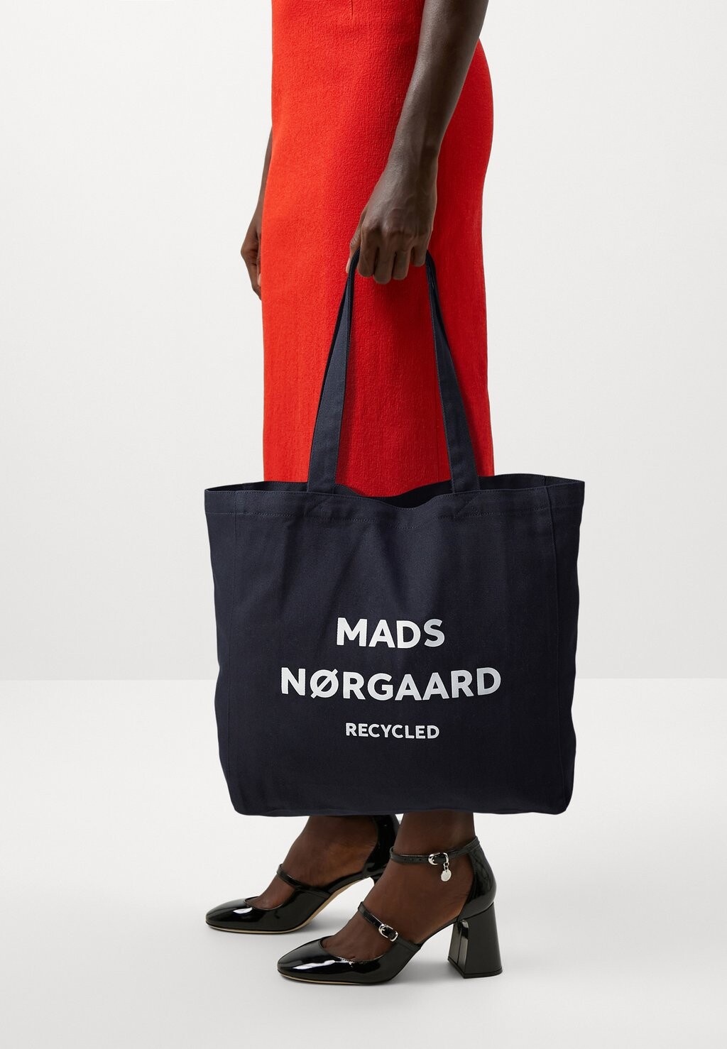 

Сумка для покупок Recycled Boutique Athene Bag Mads Nørgaard, цвет phantom