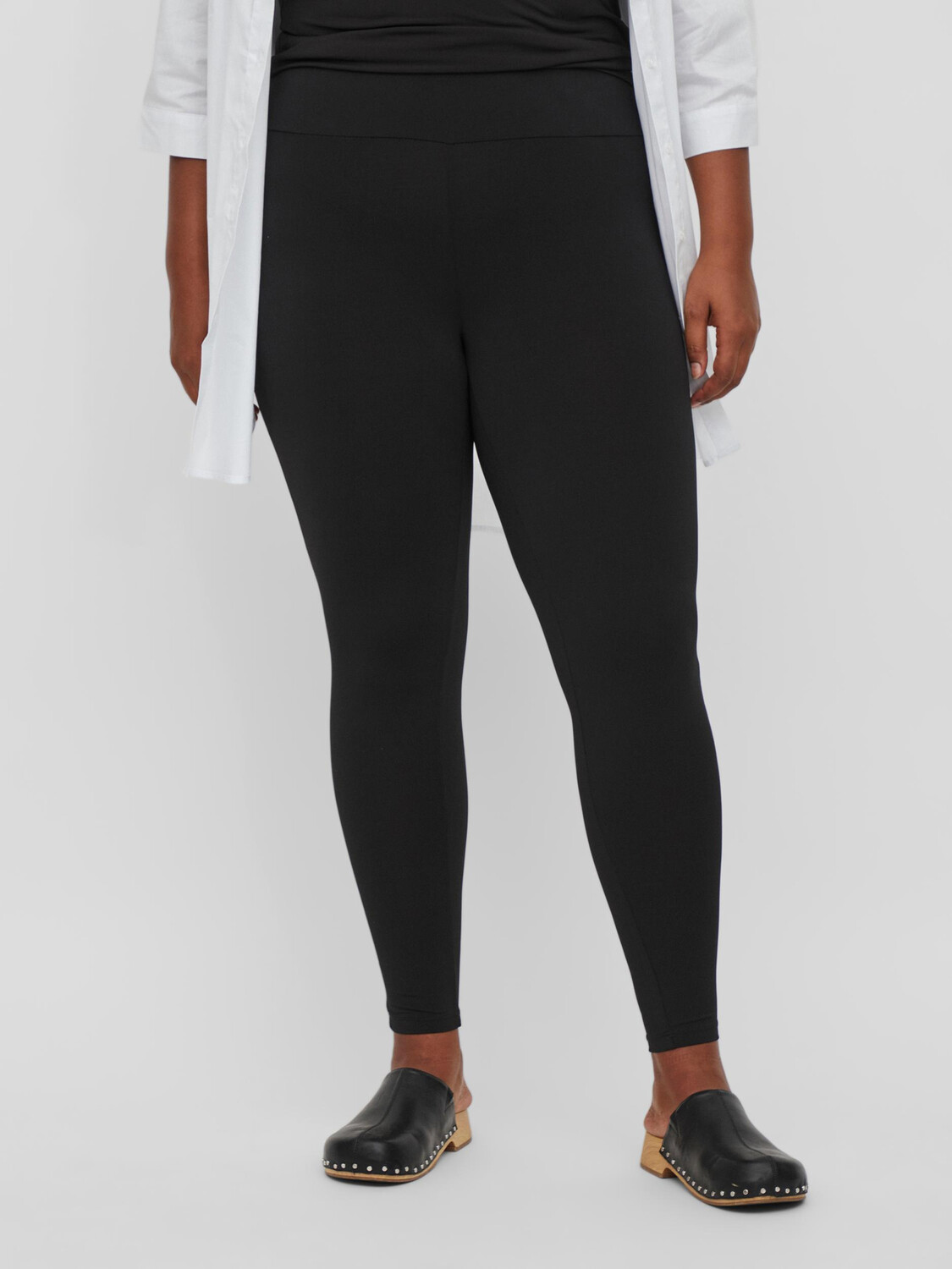

Тканевые брюки Vila Einfarbige Leggings Stretch Stoff Übergröße Plus Size VIJENNI, черный