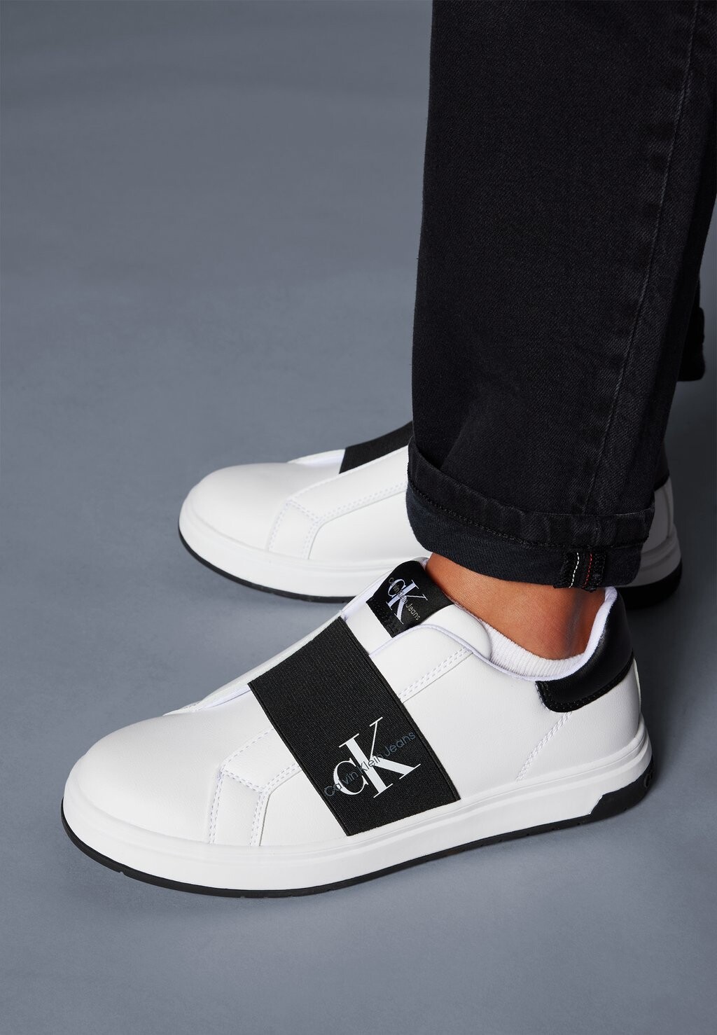 

Слипоны Unisex Calvin Klein Jeans, цвет white/black