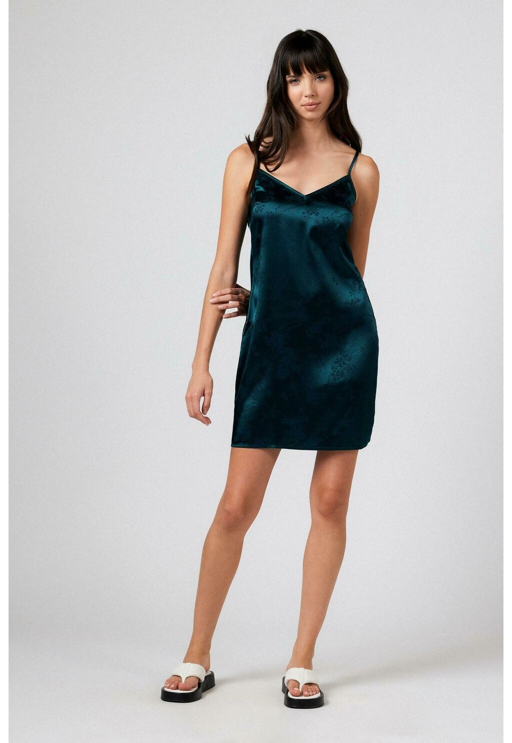 

Коктейльное платье Urban Threads, синий