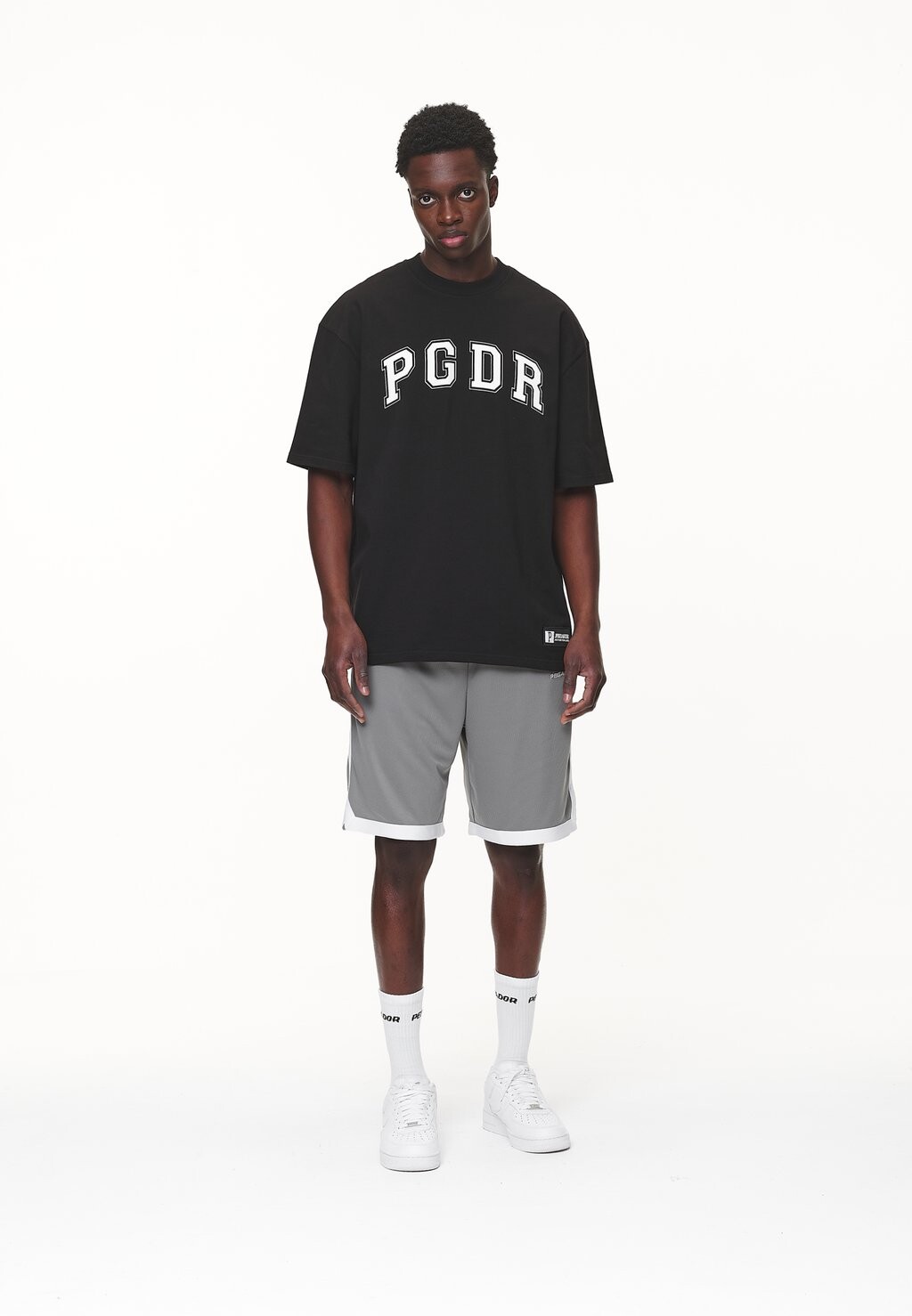 

Футболка с принтом Carlo Oversized Tee Pegador, стираная черная