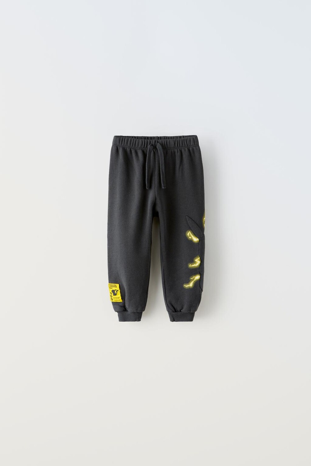 

Плюшовые брюки pikachu pokémon ZARA, черный