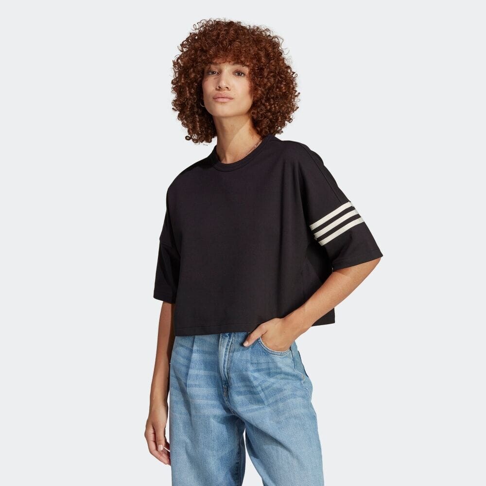 

Футболка Adidas IB7310, черный