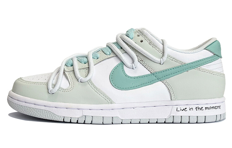

Женские кроссовки для скейтбординга Nike Dunk