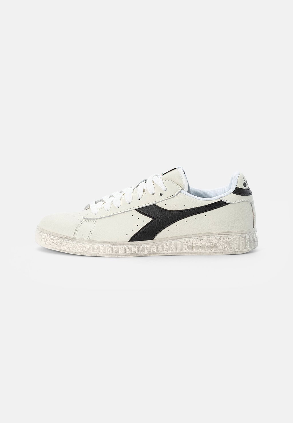 

Кроссовки Diadora Game Waxed Unisex, белый / черный