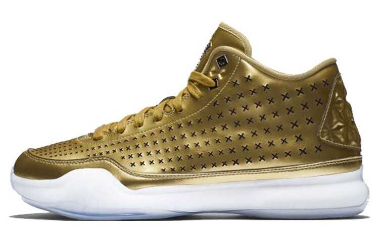 

Nike Kobe 10 EXT жидкое золото