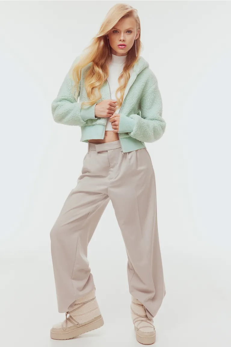 

Топ из пушистой ткани с капюшоном и молнией H&M, зеленый