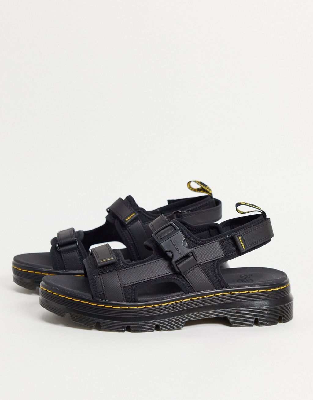

Черные сандалии Dr Martens forster