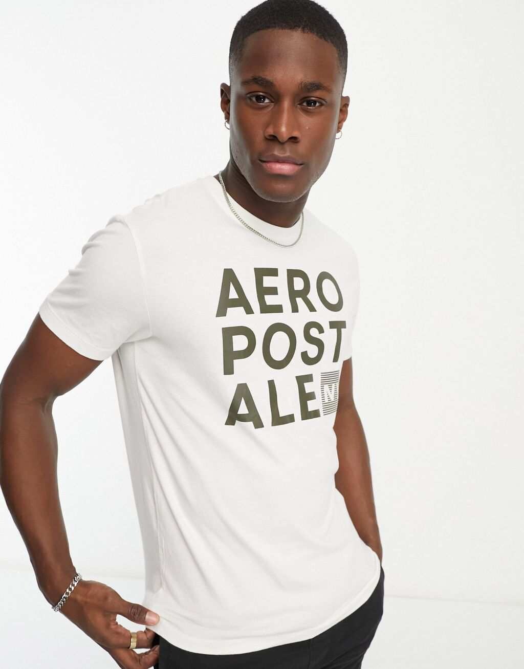 

Белая футболка Aeropostale, Белый