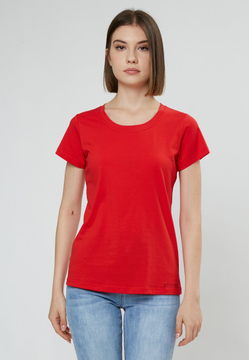 Базовая футболка LOGO TEE INFLUENCER, красный цена и фото