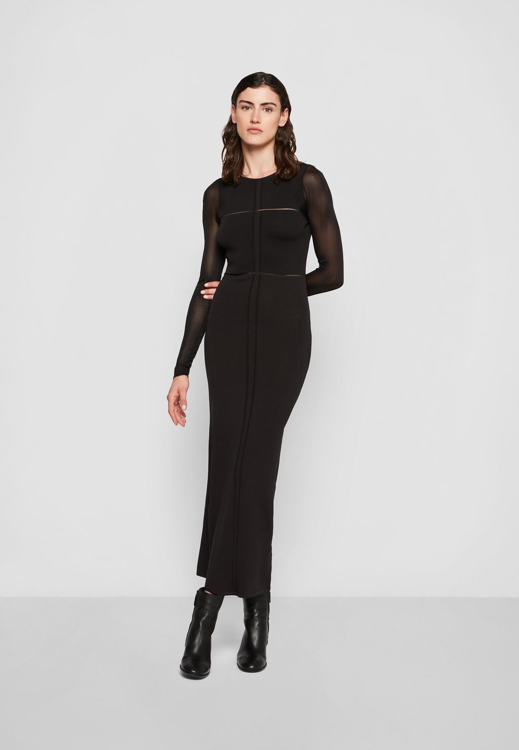 

Свободное платье Calvin Klein ПЛАТЬЕ SHEER DETAIL, черный
