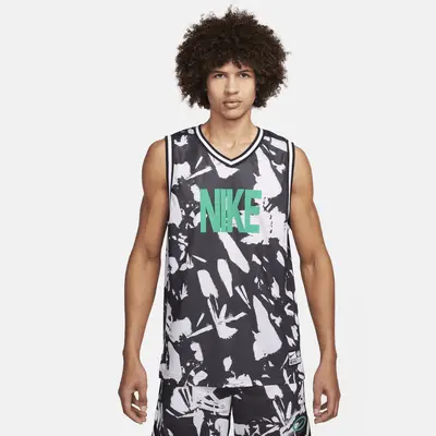 

Футболка Nike DNA, цвет Black/Stadium Green