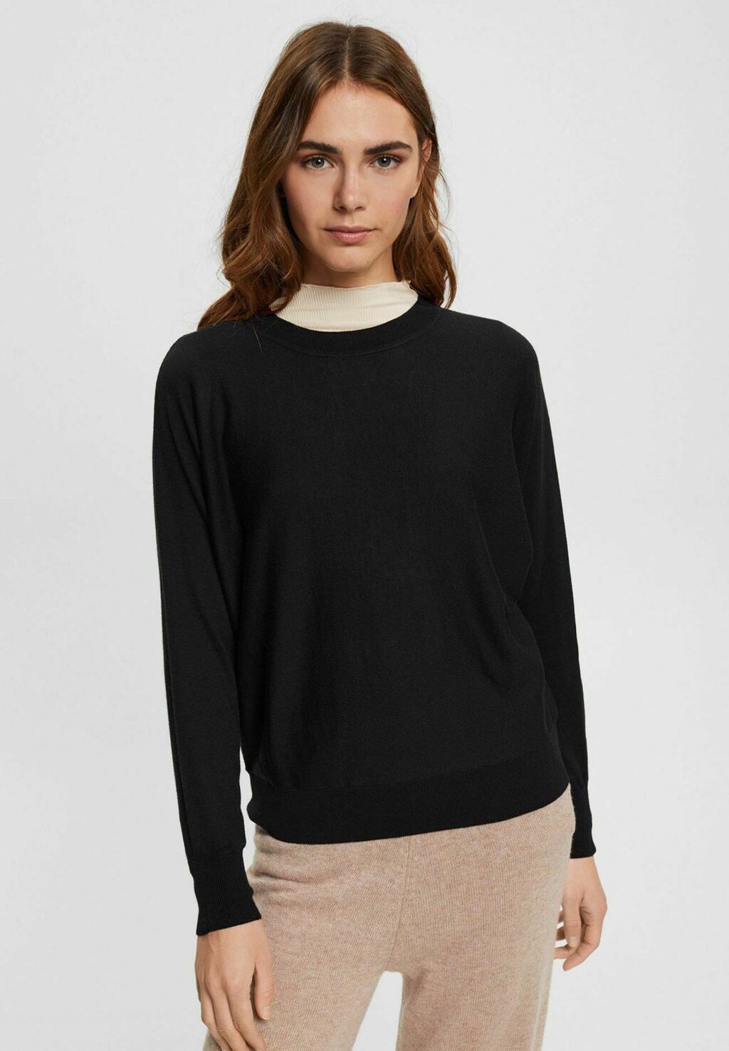 

Джемпер Esprit, черный