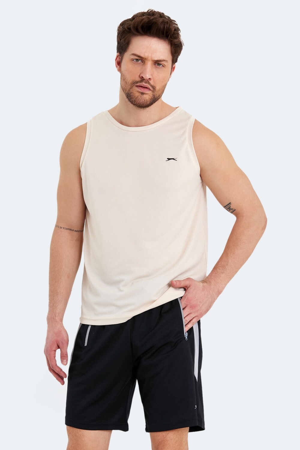 

Футболка мужская Ruta Бежевая Slazenger, бежевый