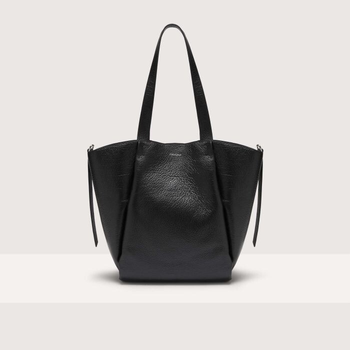 

Большая сумка из блестящей кожи с тиснением козы Coccinelle BOHEME SHINY GOAT LARGE, черный