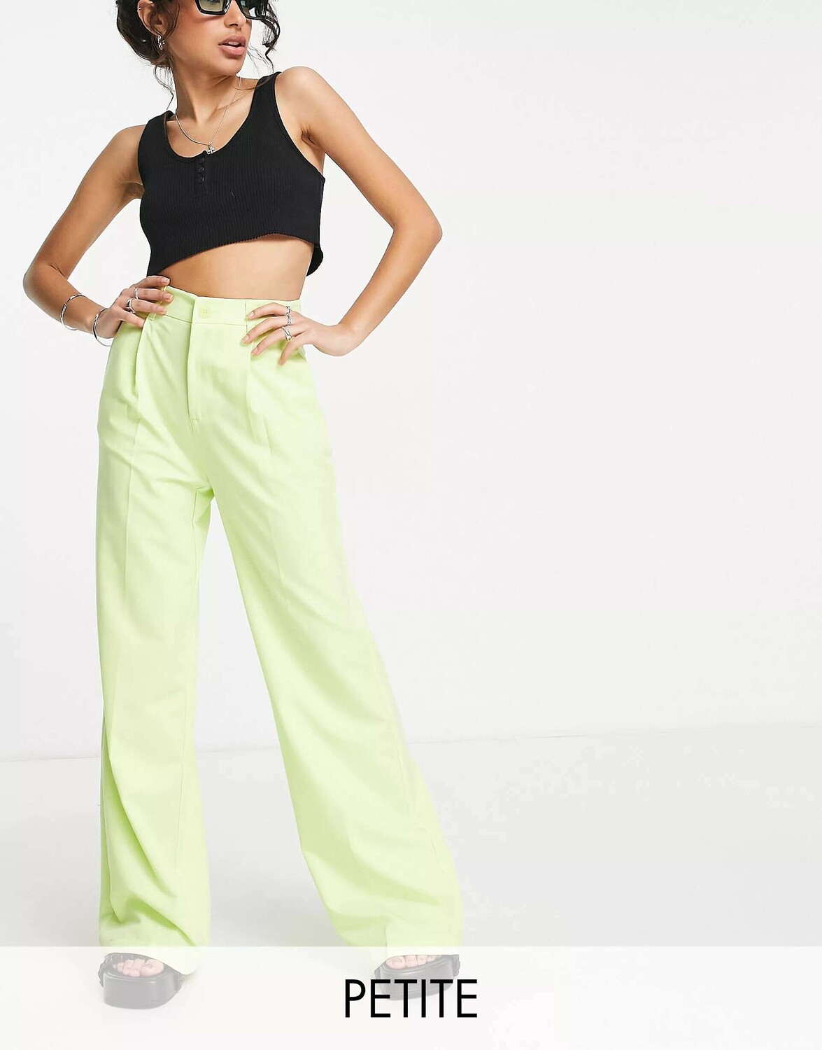 

Зеленые брюки строгого кроя Bershka Petite, Зеленый
