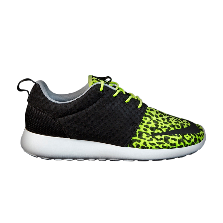 Кроссовки Nike Rosherun FB 'Leopard', зеленый фотографии