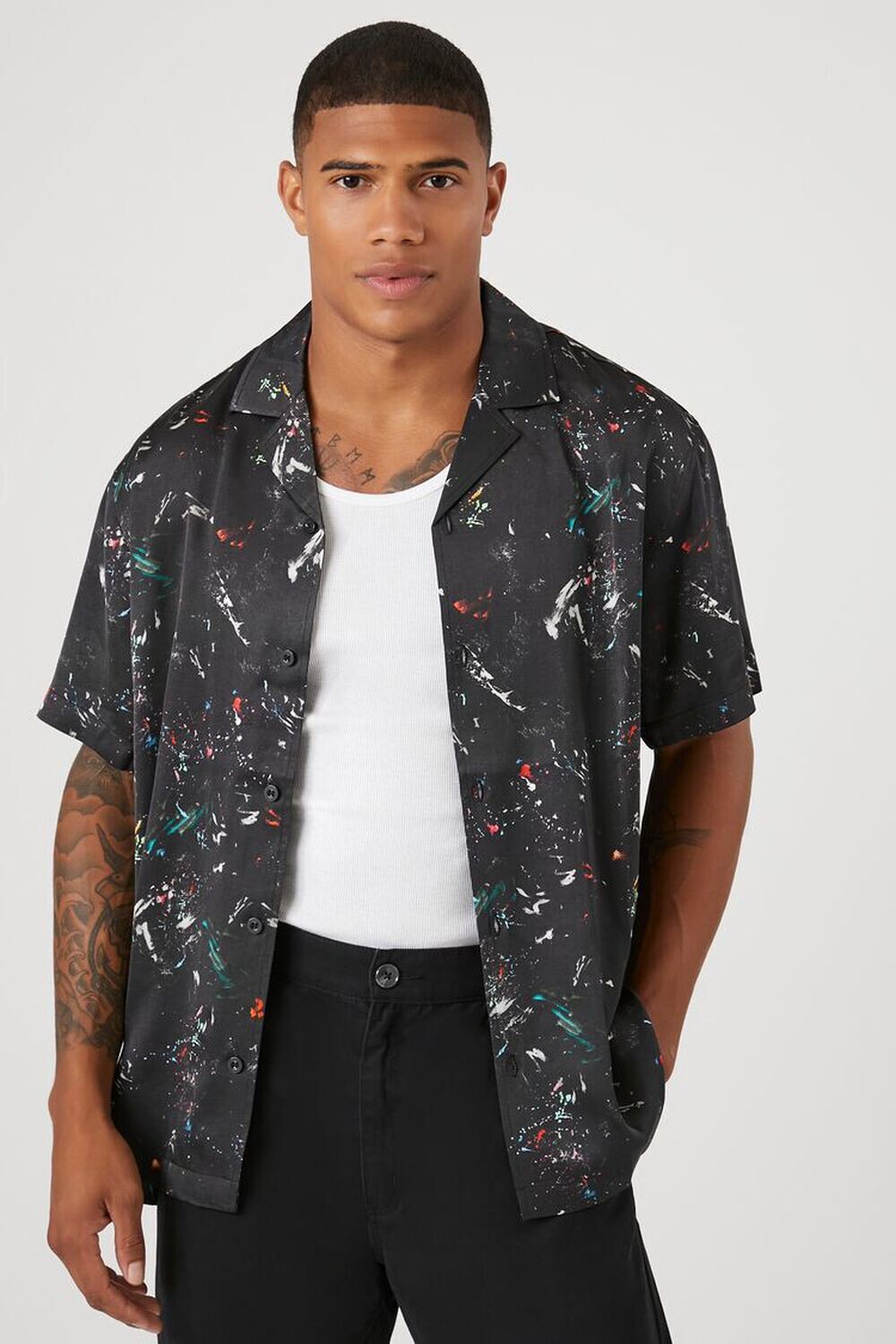 

Рубашка с брызгами краски Forever 21, черный