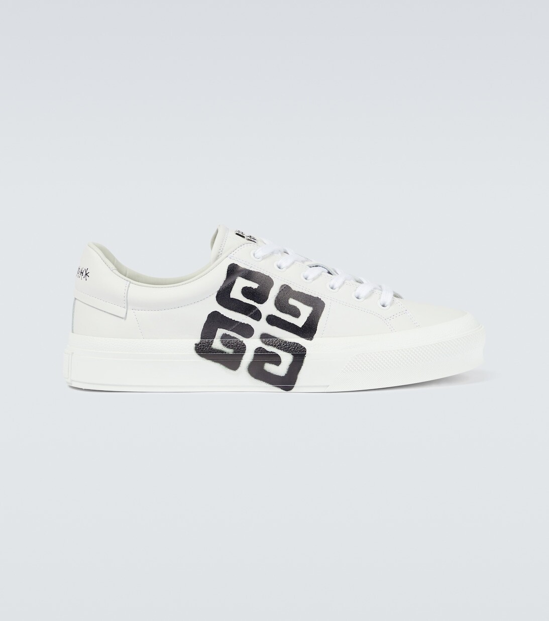 

Кеды из коллаборации с Chito City Court Givenchy, белый