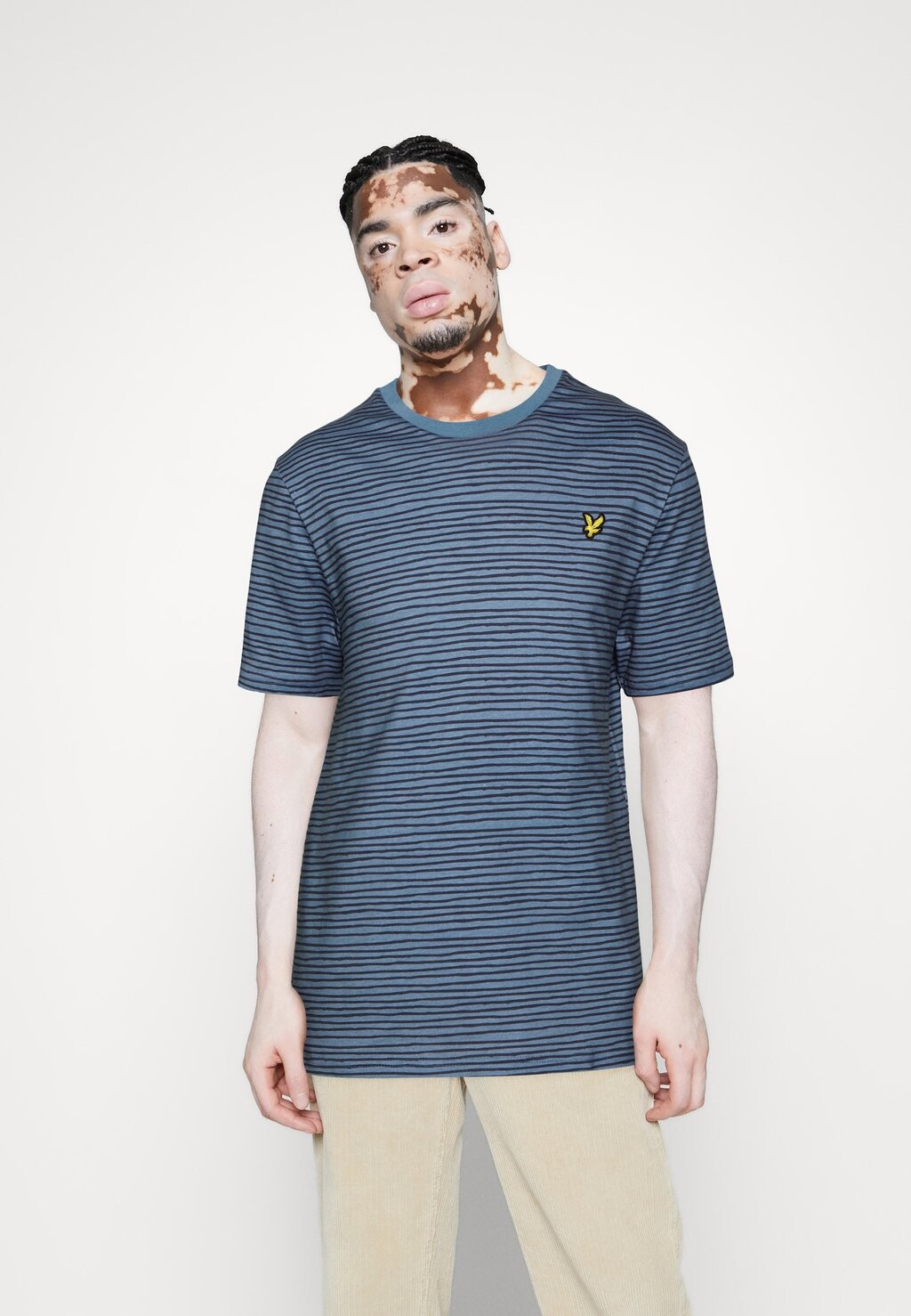 

Футболка с принтом Lyle & Scott, темно-синий