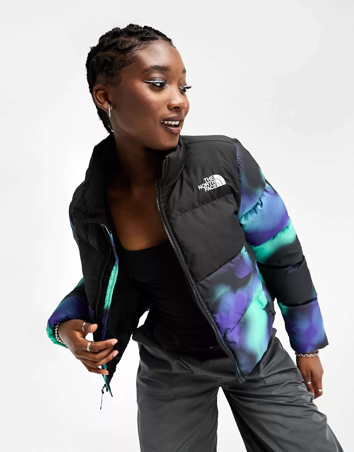 

Укороченная куртка-пуховик The North Face Saikuru с синим мраморным принтом –, Синий