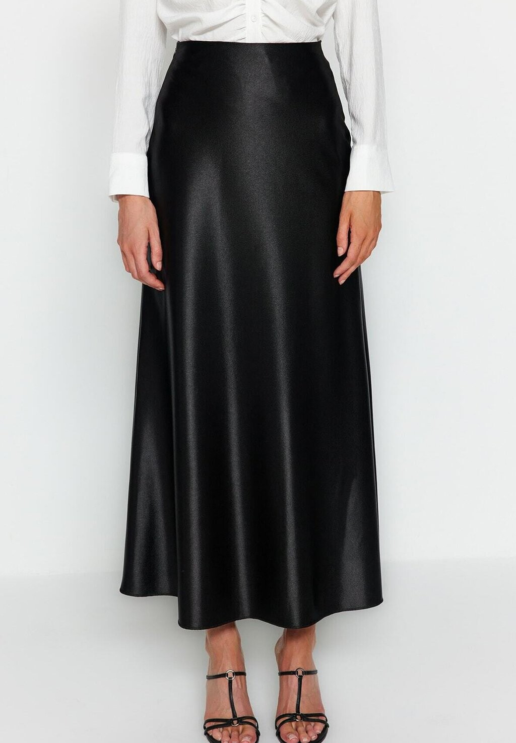 

Юбка-колокольчик Trendyol Modest, черная