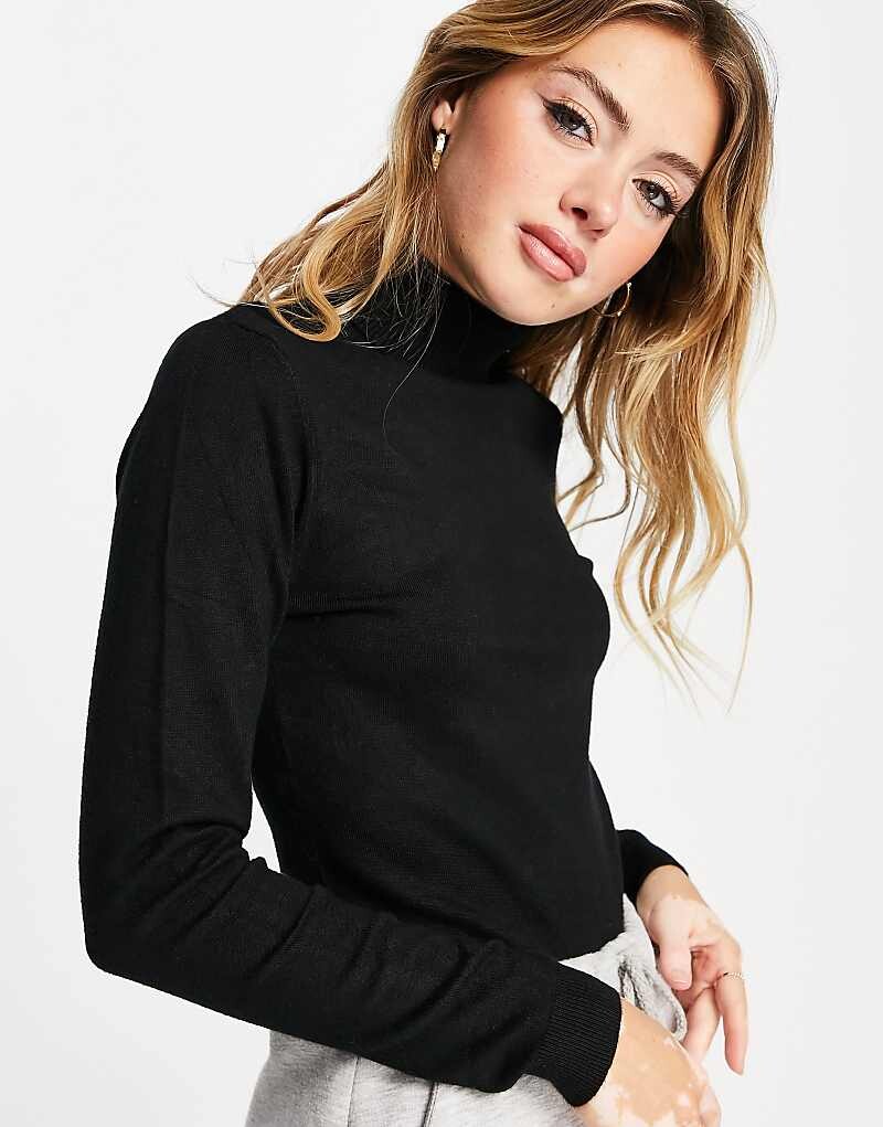 

Черный вязаный свитер с воротником Vero Moda