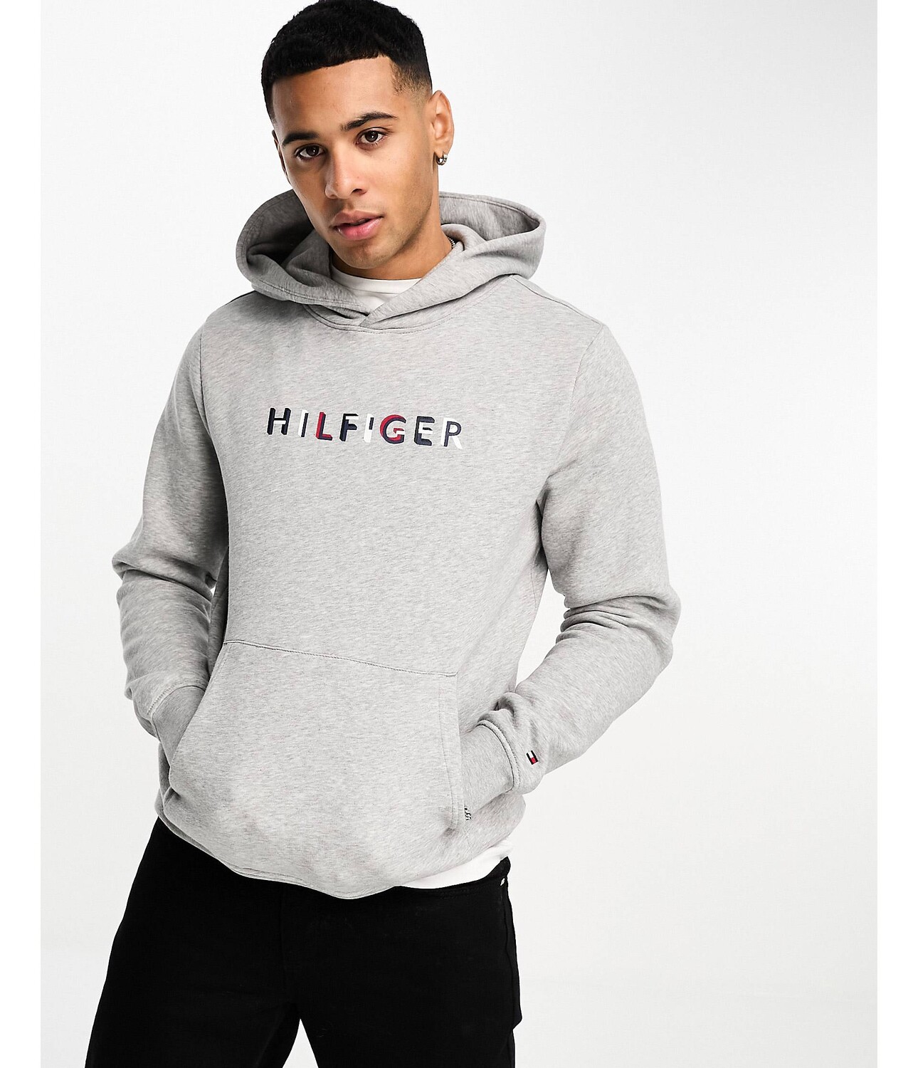

Худи серого цвета Tommy Hilfiger