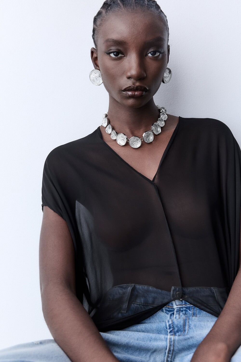 

Ожерелье из смолы Zara, серебро