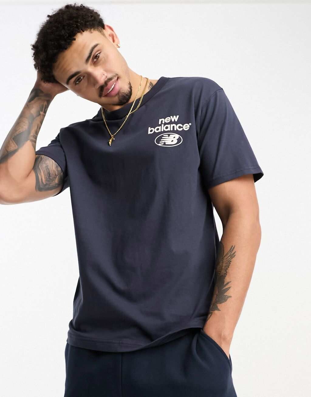 

Темно-синяя футболка с логотипом New Balance Essentials Novelty, Синий